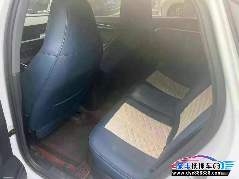 22年奥迪A3轿车抵押车出售