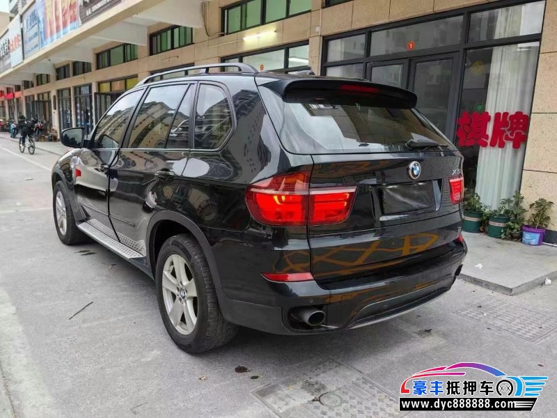 14年宝马X5轿车抵押车出售