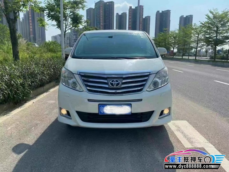 14年丰田埃尔法轿车抵押车出售