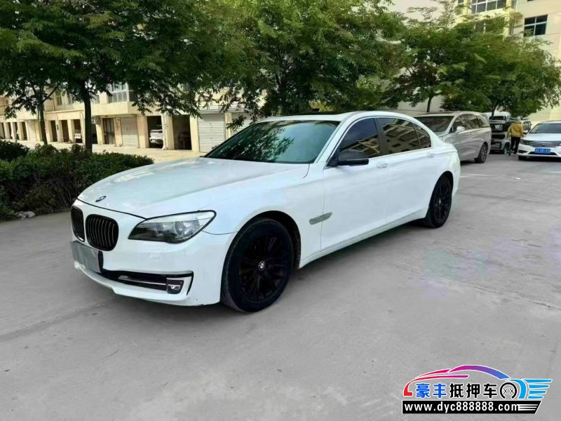 13年宝马7系轿车抵押车出售
