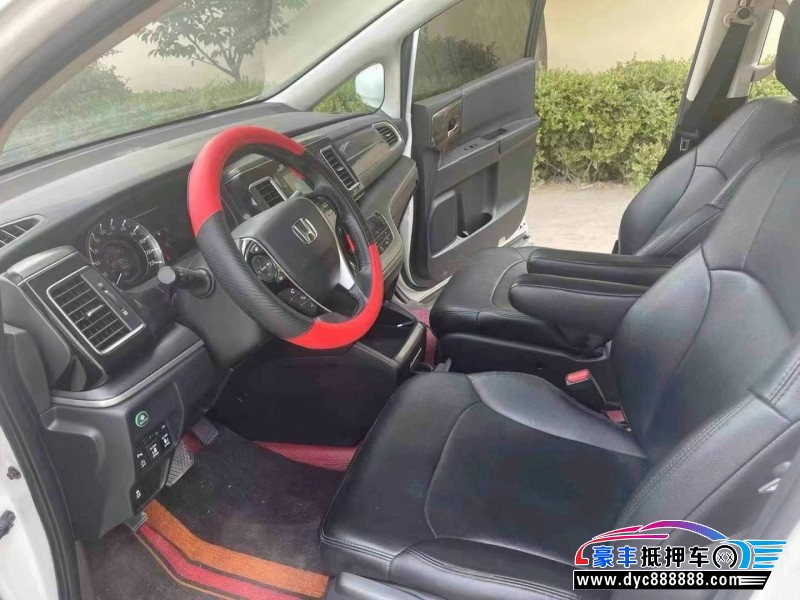 18年本田艾力绅MPV抵押车出售