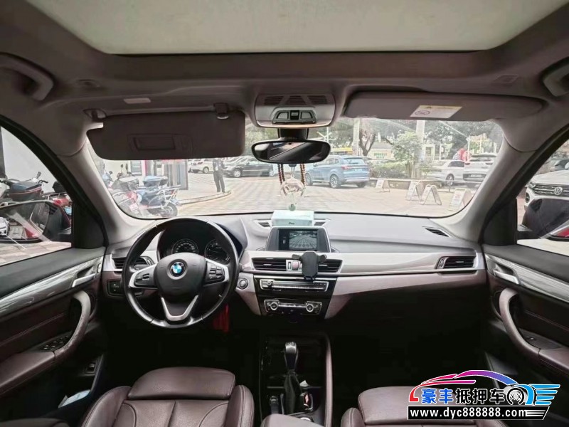 19年宝马X1轿车抵押车出售