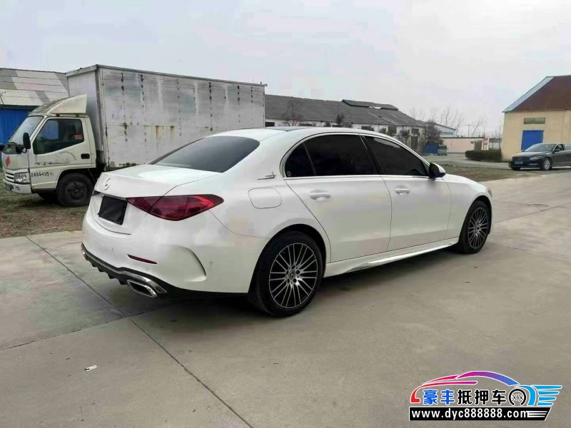 22年奔驰C轿车抵押车出售