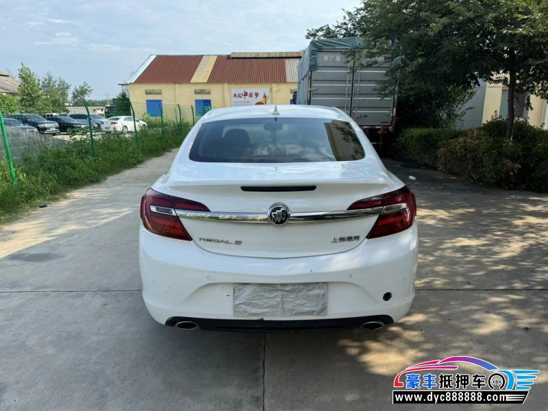 15年别克君威轿车抵押车出售