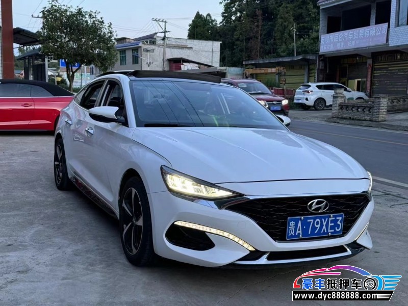 21年现代菲斯塔轿车抵押车出售