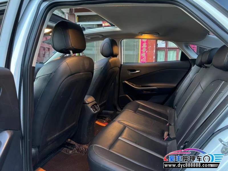 21年现代菲斯塔轿车抵押车出售