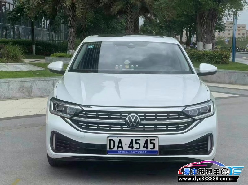 22年大众速腾轿车抵押车出售