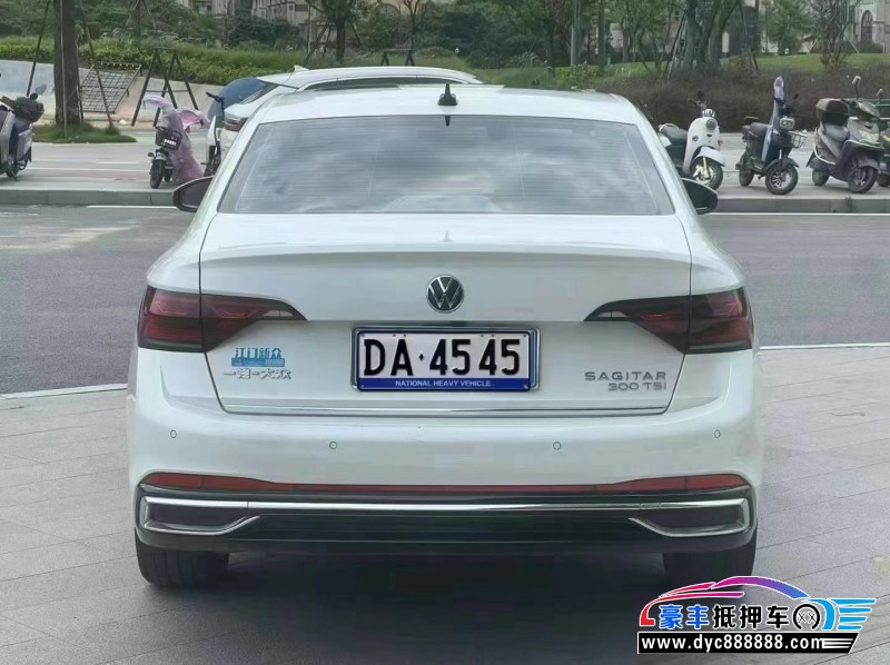 22年大众速腾轿车抵押车出售