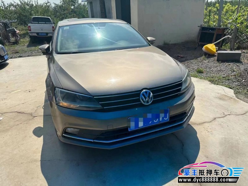 16年大众速腾轿车抵押车出售