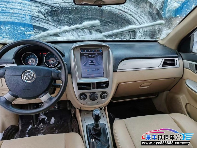 14年别克凯越轿车抵押车出售