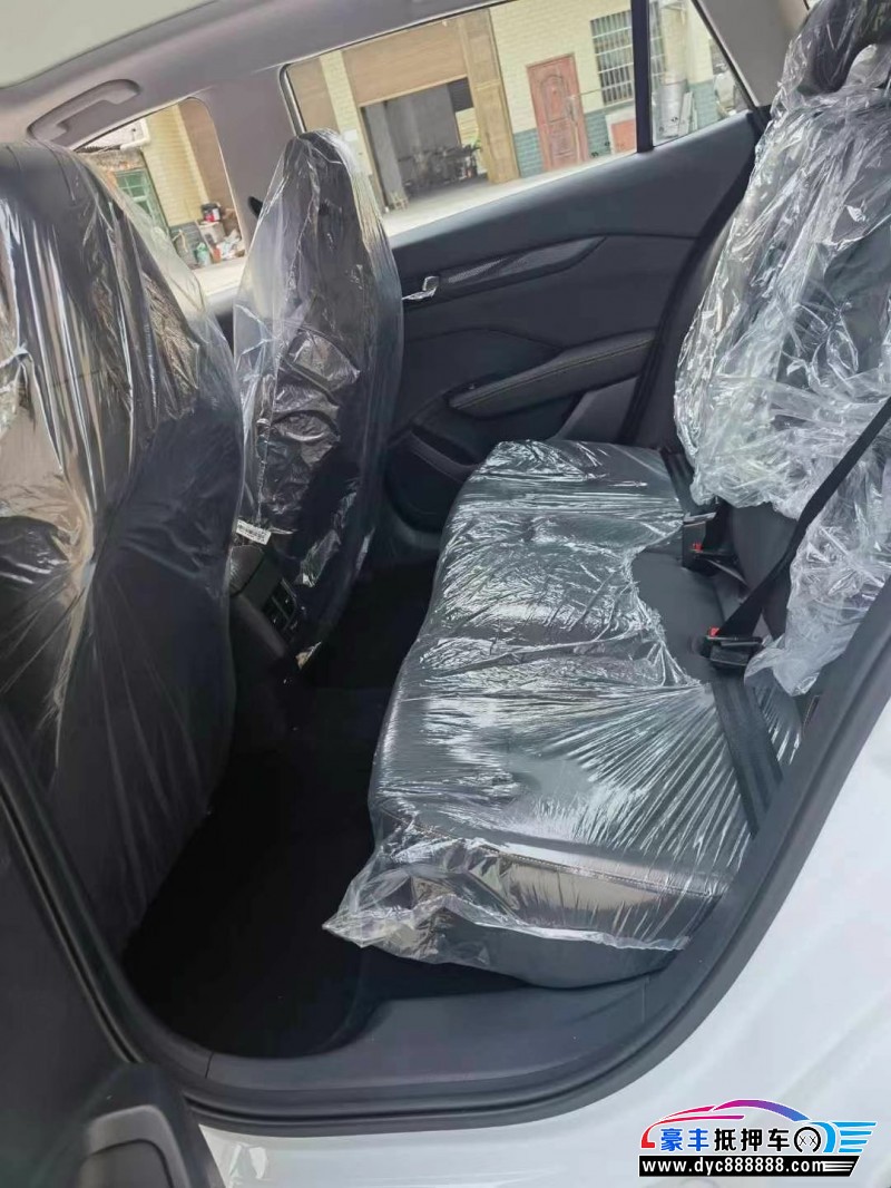 24年东风风神奕炫轿车抵押车出售