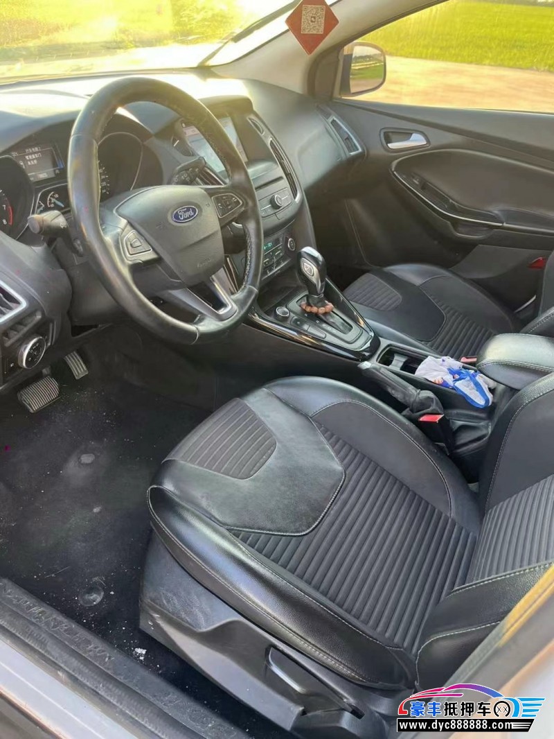 16年福特福克斯轿车抵押车出售