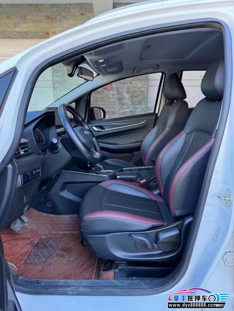 21年吉利远景X3轿车抵押车出售