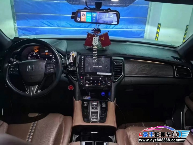 22年本田UR-V轿车抵押车出售