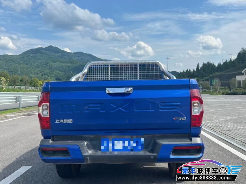 22年上汽大通T70轿车抵押车出售