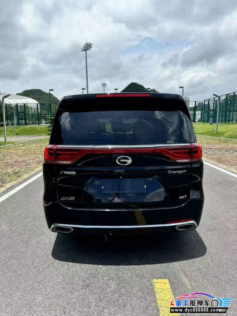 18年传祺M8轿车抵押车出售