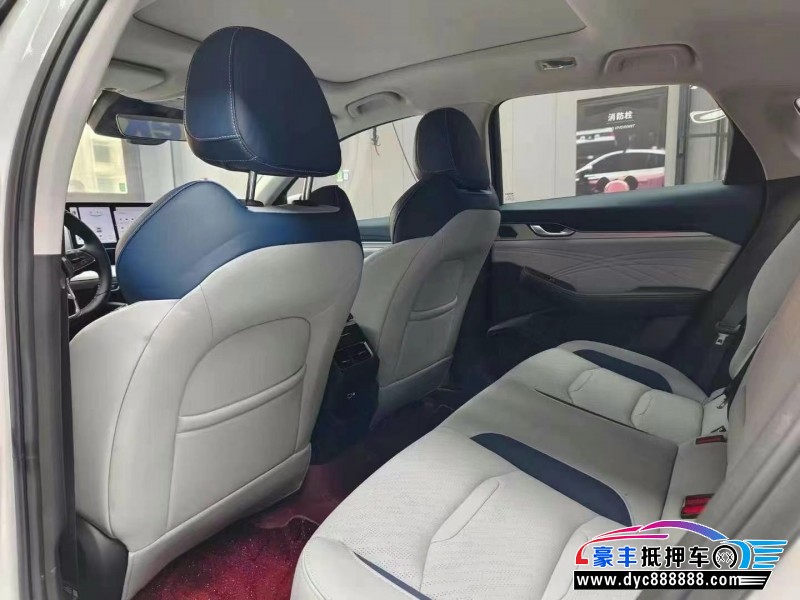 22年吉利星瑞轿车抵押车出售