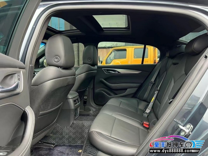 22年凯迪拉克CT5轿车抵押车出售