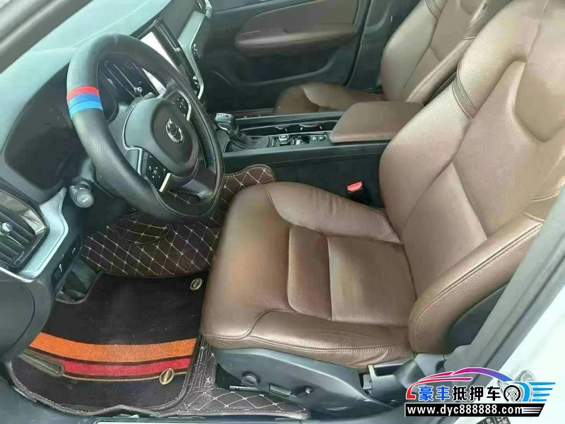 21年沃尔沃S60轿车抵押车出售