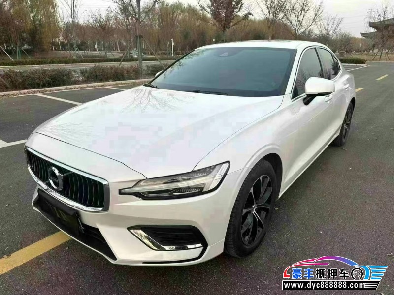 21年沃尔沃S60轿车抵押车出售