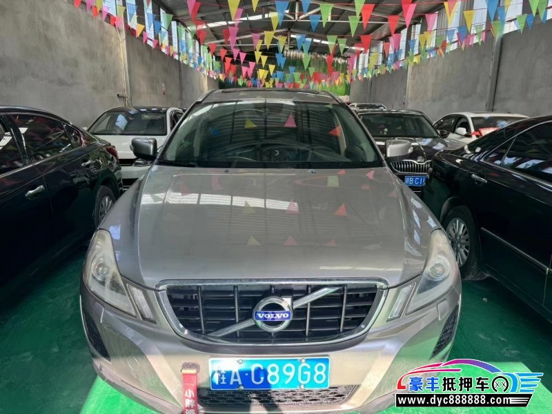 13年沃尔沃XC60轿车抵押车出售