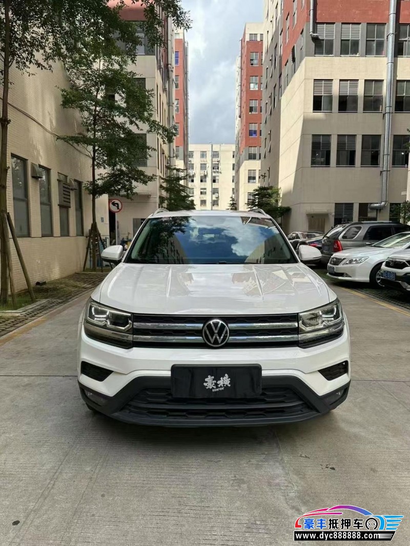 20年大众途岳轿车抵押车出售