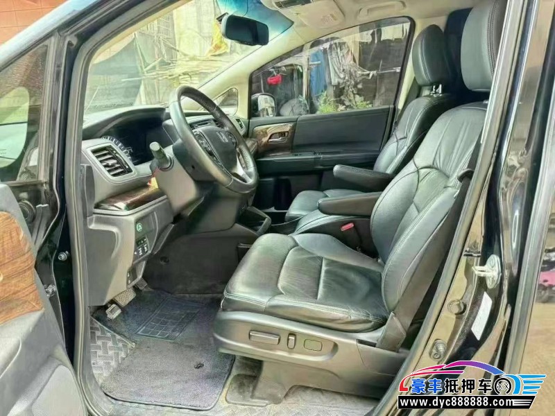 16年本田奥德赛轿车抵押车出售