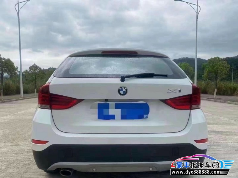 14年宝马X1轿车抵押车出售