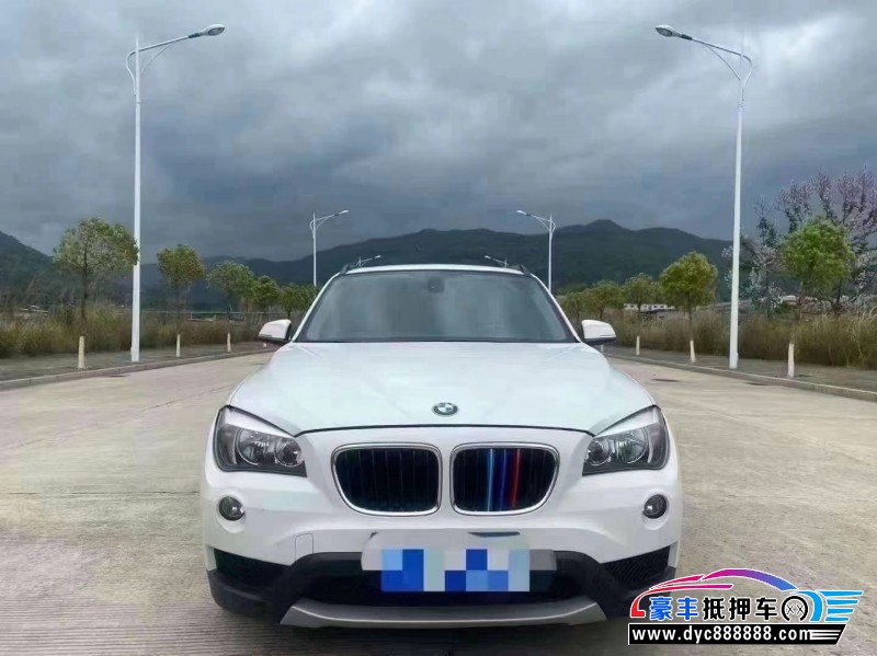 14年宝马X1轿车抵押车出售