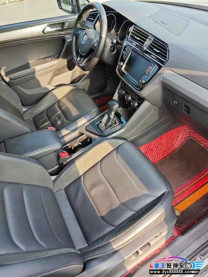 18年大众途观轿车抵押车出售