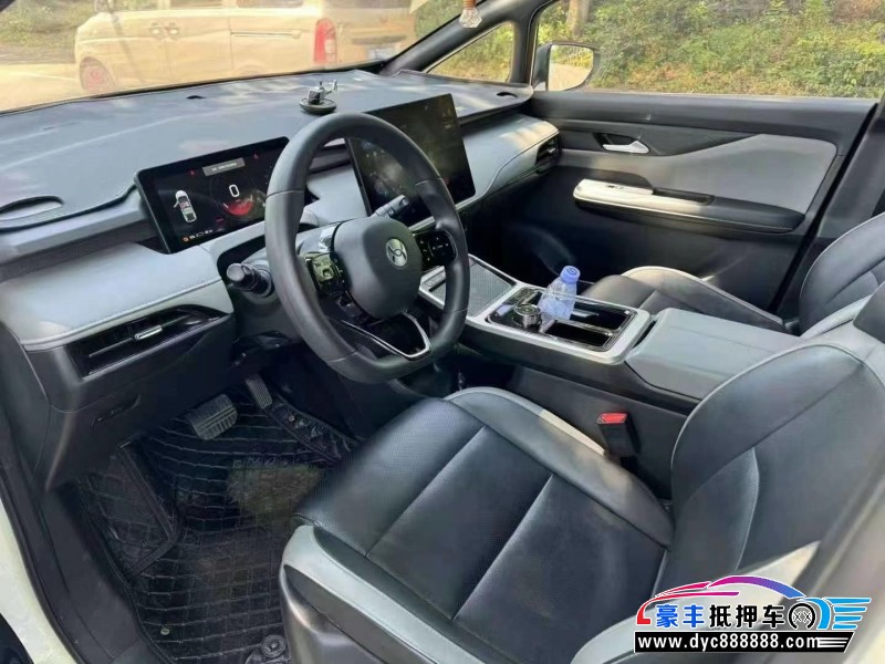 23年合创z03轿车抵押车出售