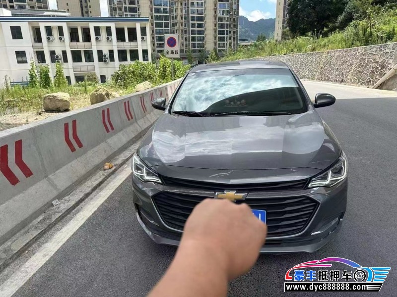 22年雪佛兰科鲁泽轿车抵押车出售