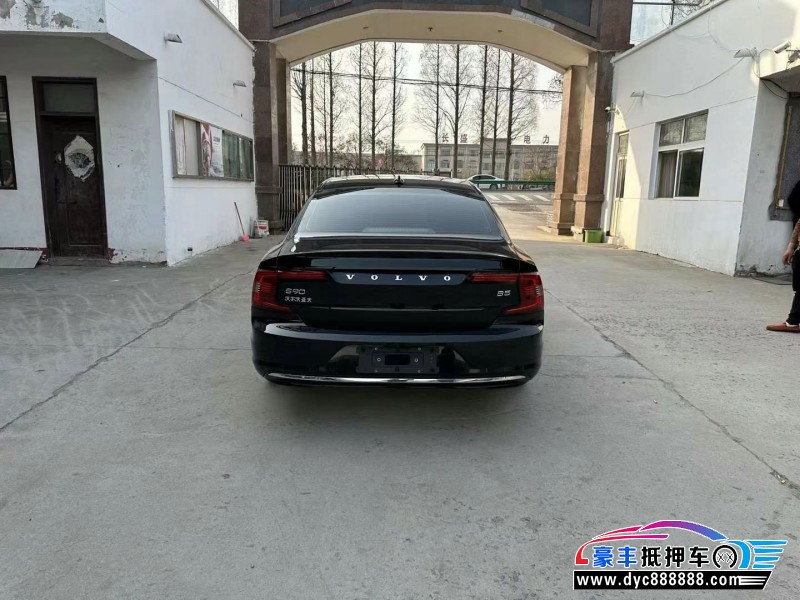 21年沃尔沃S90轿车抵押车出售