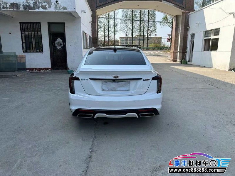 22年凯迪拉克CT5轿车抵押车出售