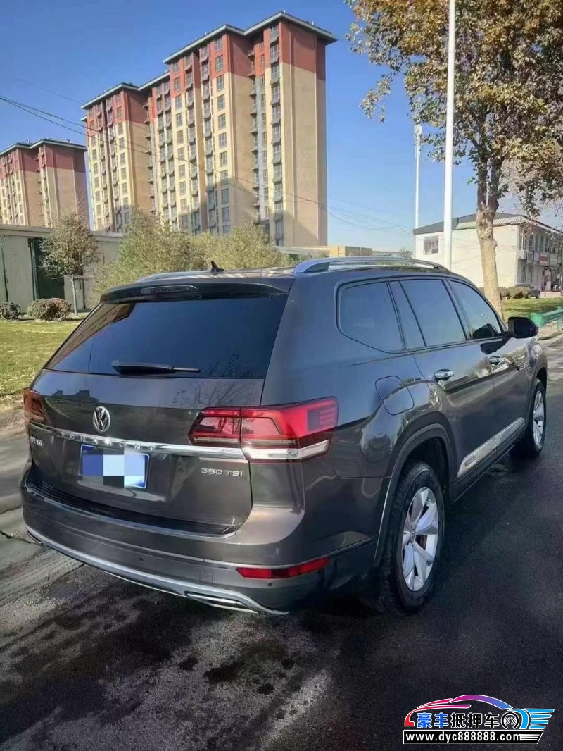 17年大众途昂轿车抵押车出售