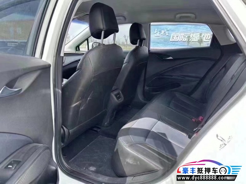 22年别克微蓝轿车抵押车出售