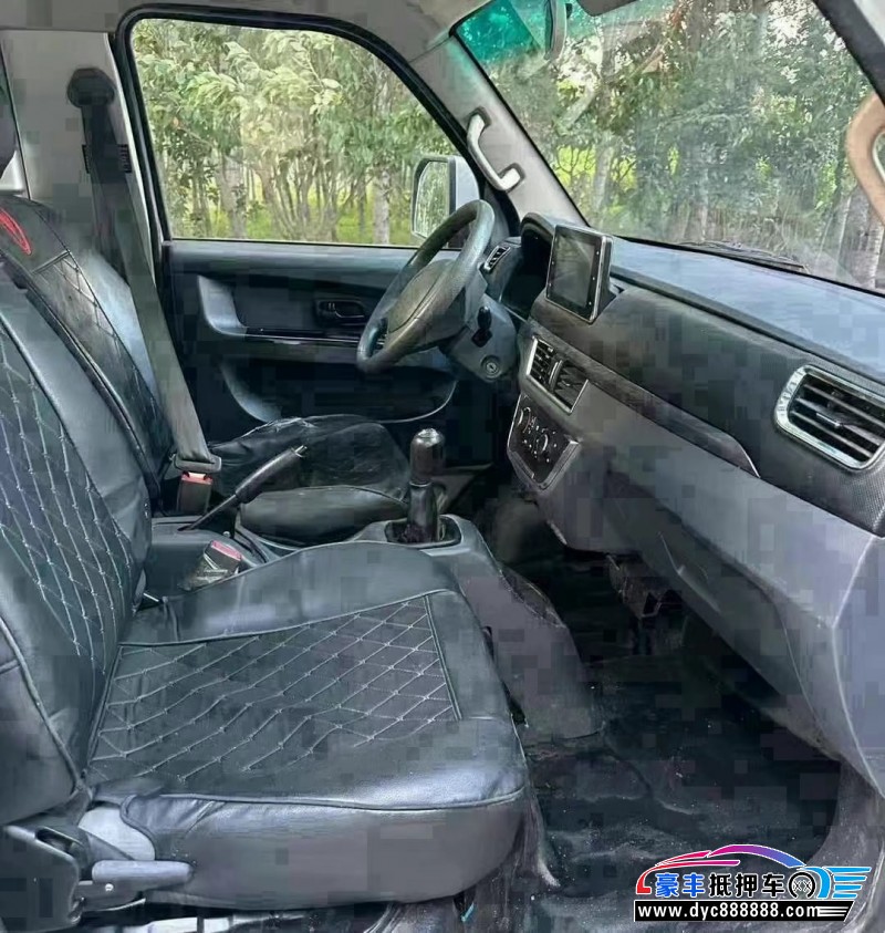 22年金杯T50轿车抵押车出售