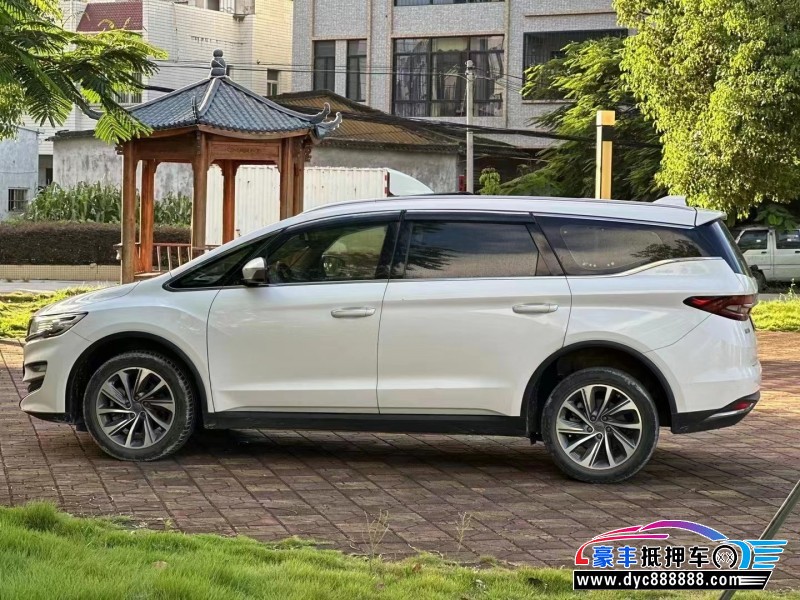 19年吉利嘉际轿车抵押车出售