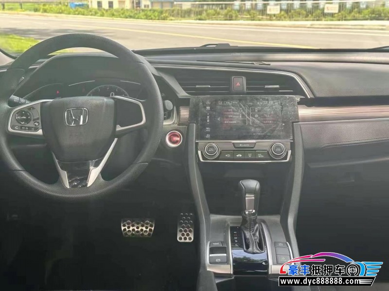 22年本田思域轿车抵押车出售