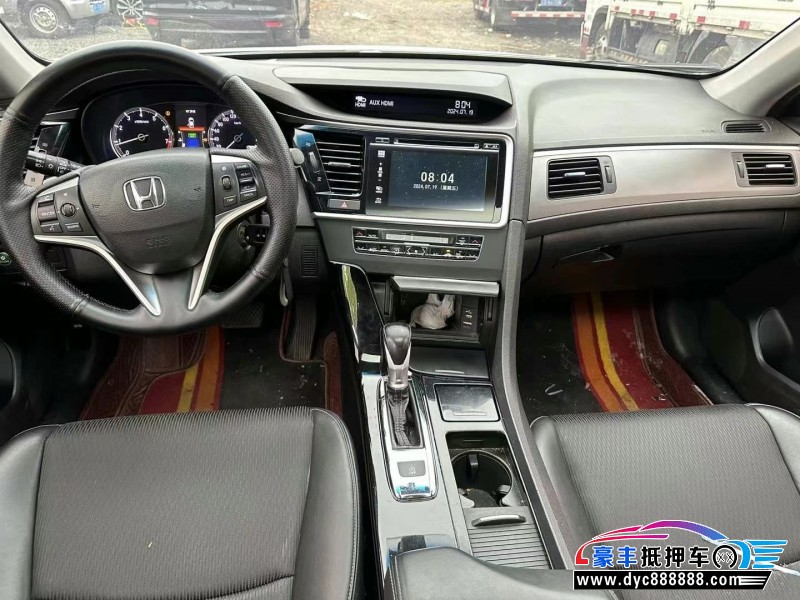 16年本田思铂睿轿车抵押车出售