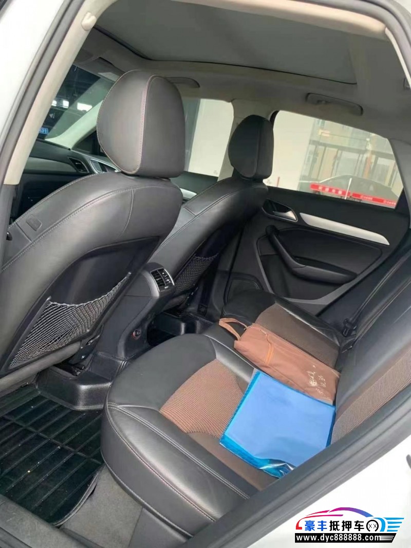 16年奥迪Q3轿车抵押车出售