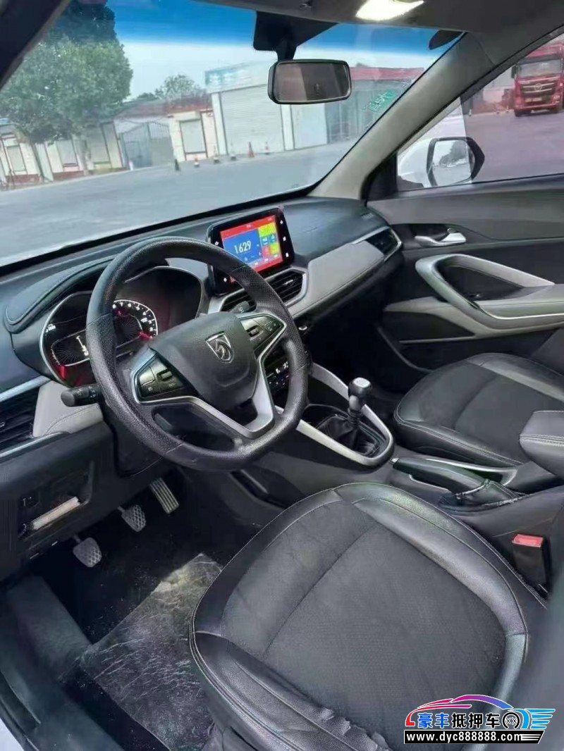 18年宝骏510轿车抵押车出售