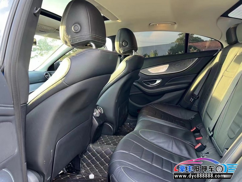 22年奔驰CLS轿车抵押车出售