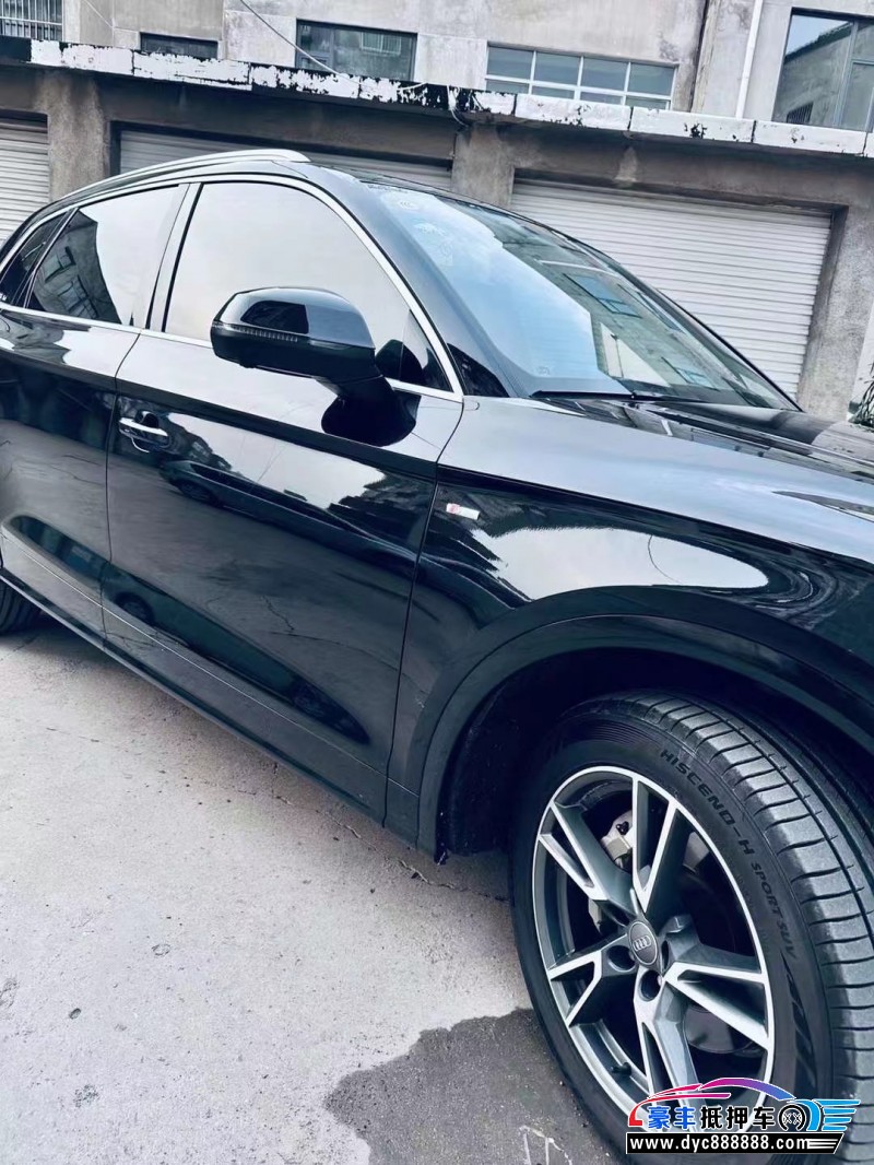 19年奥迪Q5轿车抵押车出售