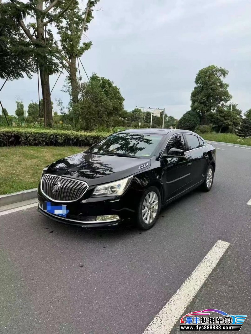 16年别克君越轿车抵押车出售