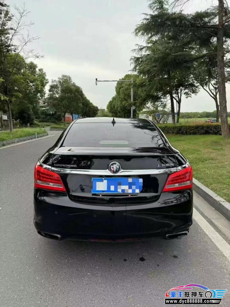 16年别克君越轿车抵押车出售