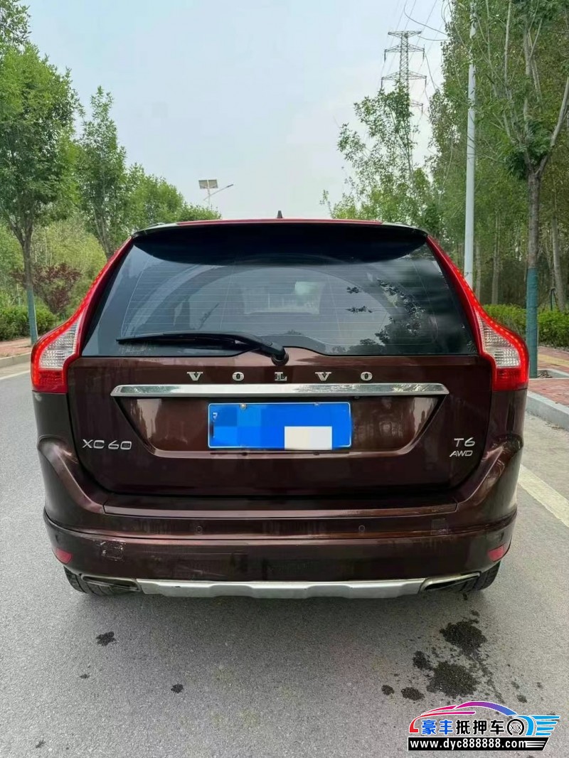 15年沃尔沃XC60轿车抵押车出售