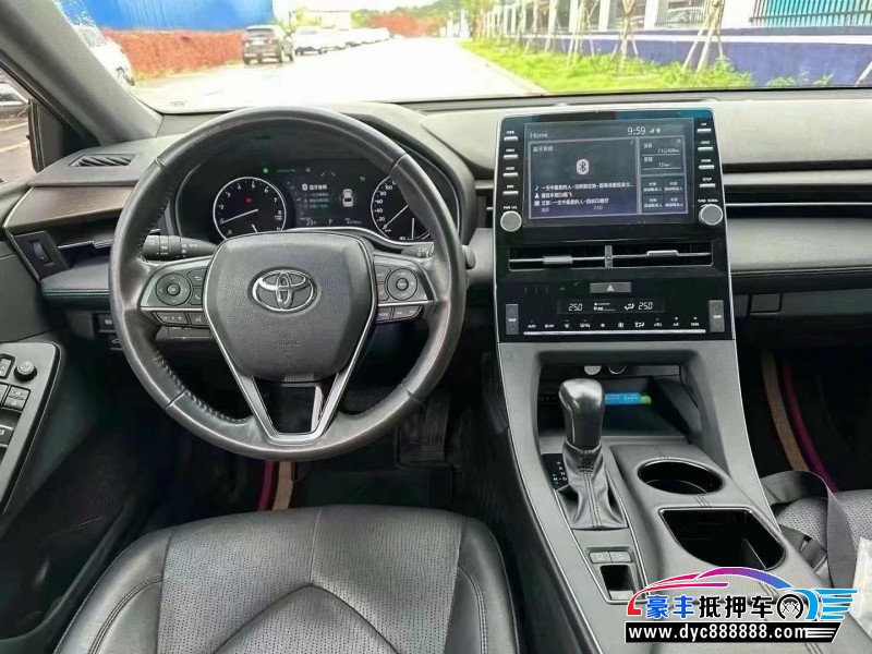 22年丰田亚洲龙轿车抵押车出售