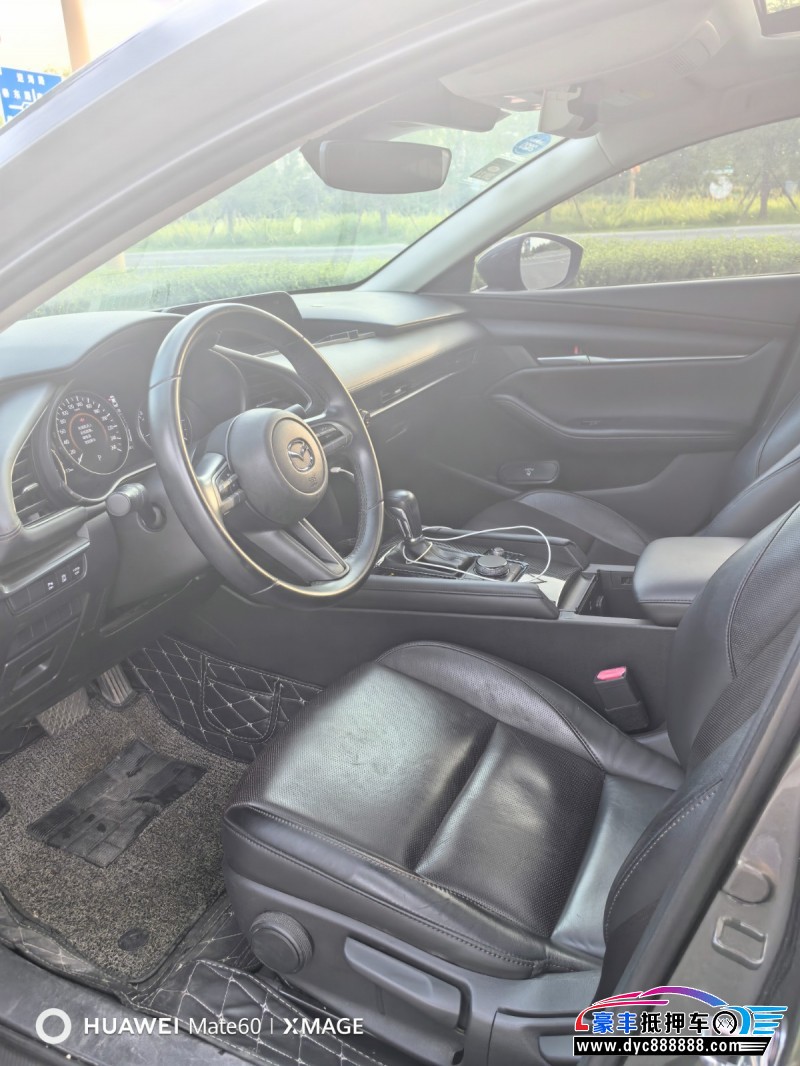 19年马自达3 Axela昂克赛拉轿车抵押车出售