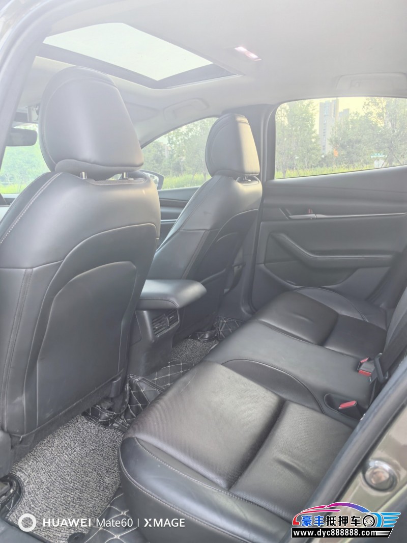 19年马自达3 Axela昂克赛拉轿车抵押车出售